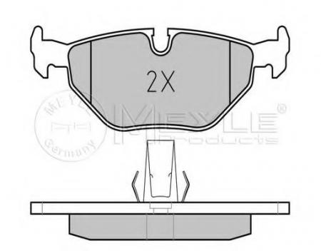    / 4 / BMW E39 025 216 9117